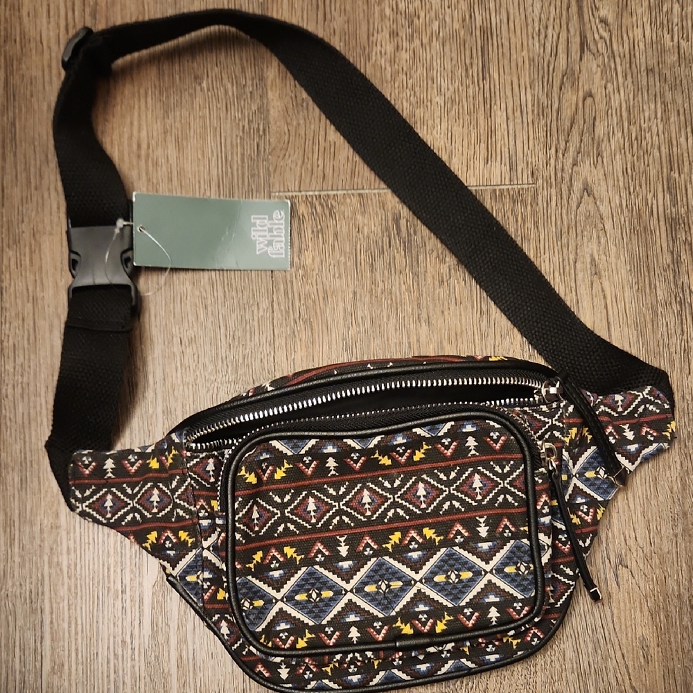 NEW Wild Fable Multicolor Patterned Belt Bag